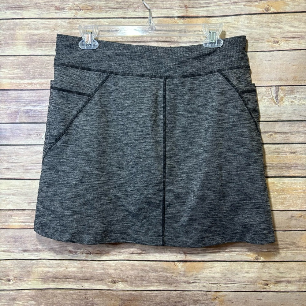 Athleta Charcoal Grey and Black Excursion Skirt Large F2 - Picture 6 of 6